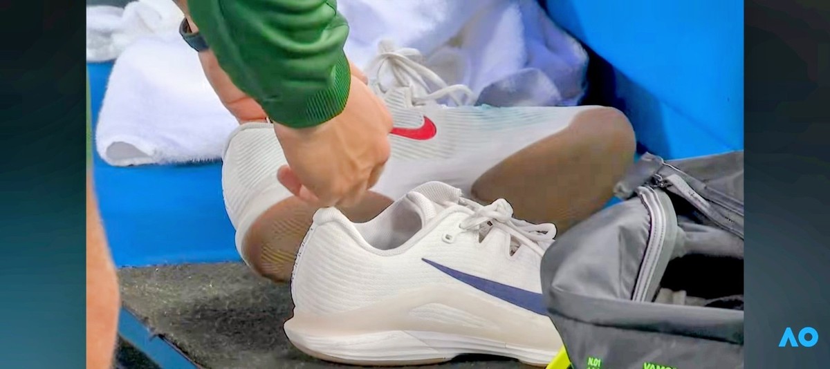 Nike Zoom Vapor 12 + Box AO 2026 Mens 9.0 Used 3x Alcaraz Sinner Federer Nadal — product photo 4 of 10