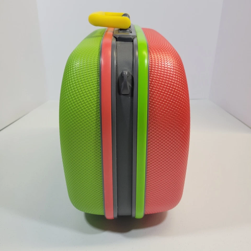 UNITED COLORS OF BENETTON VINTAGE TRAVEL HARD SHELL LUGGAGE CASE - Image 4 of 4