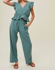 Wishlist Ruffle Relaxed Crop Top And Pants Set Size L