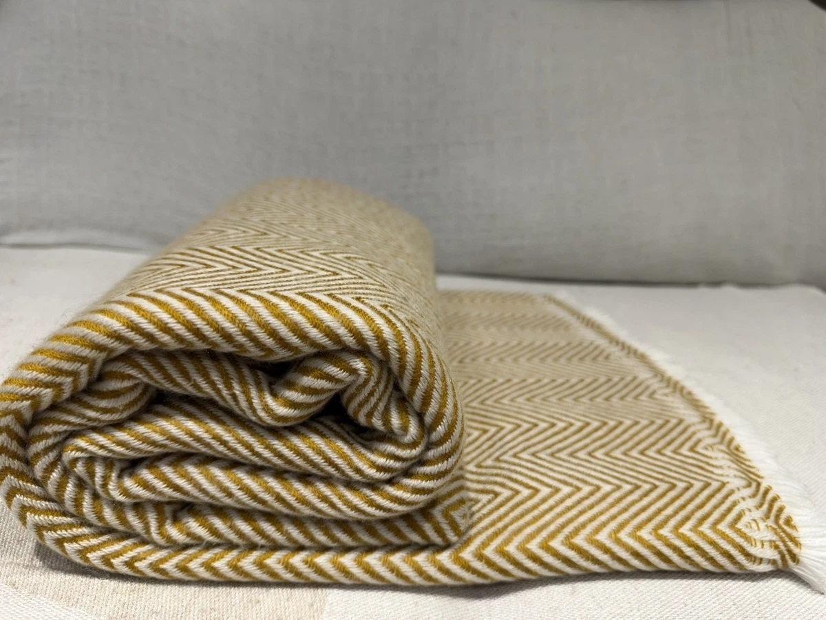 Mustard & White Mix Exclusive Cashmere sofa blanket, Throw Handwoven in Nepal
