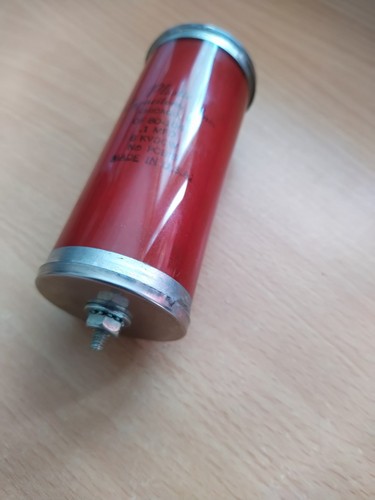 Condensatore 0,1 micro farad 8kV DC, diametro 4 cm, lunghezza 11 cm