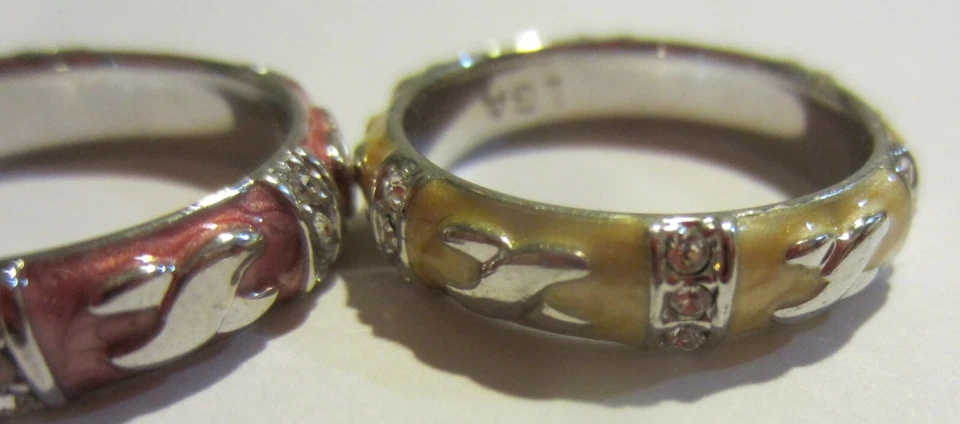 Anillos apilables de cristal esmaltado Lauren G Adams LGA amarillo/rosa  Foto 4 de 4