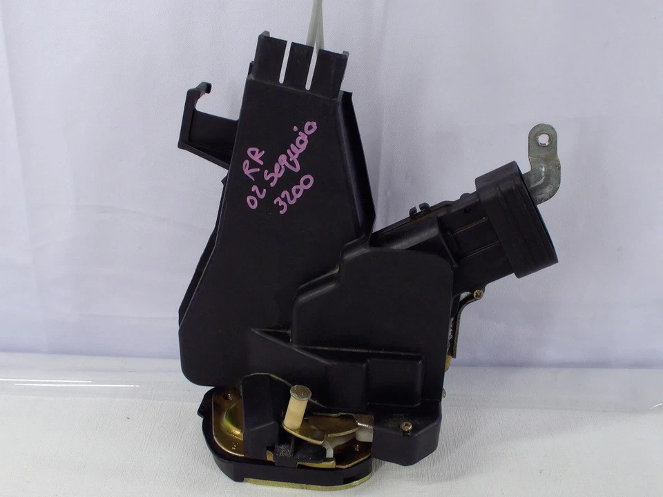 Conjunto de pestillo de puerta Toyota Sequoia 2002 693060C010 Foto 3 de 4