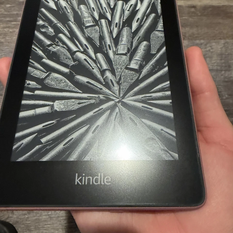 KINDLE PAPERWHITE 10TH Plum Pink GEN EREADER | 8GB WIFI 6" With ADS Waterproof - Image 3 of 4