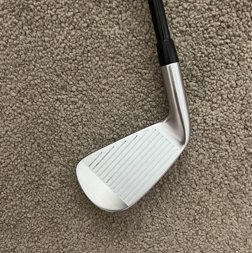 Titleist T200 2023 Utility #4 Iron / 23 Degree / Stiff Flex Hzrdus Gen4 Black 90 - Picture 3 of 5