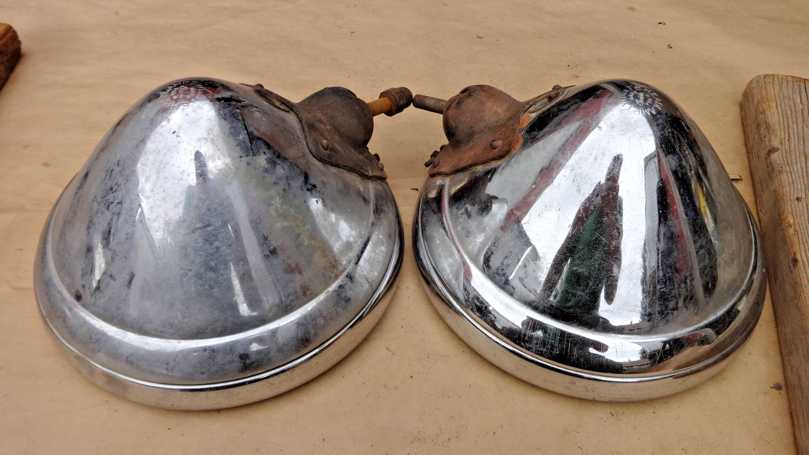 1931 Chevy HEADLIGHT ASSEMBLIES Original GM GUIDE TWILITE pair