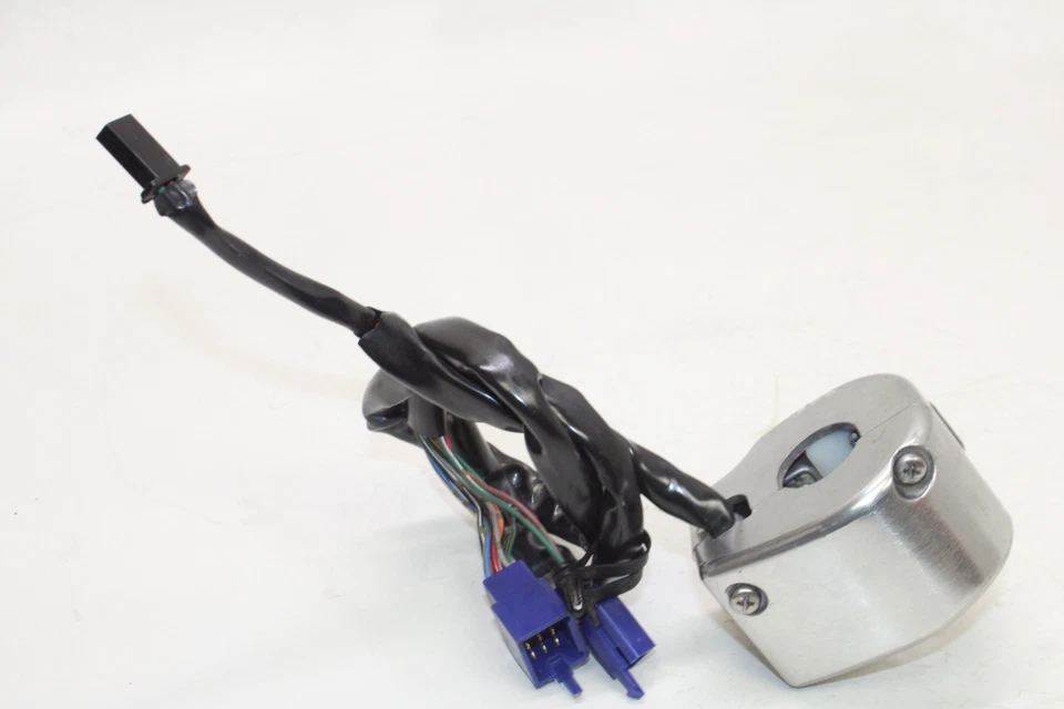 Kawasaki Vulcan 900 VN900B 2009 OEM clip izquierdo en mango bocina interruptor de señales Foto 4 de 4