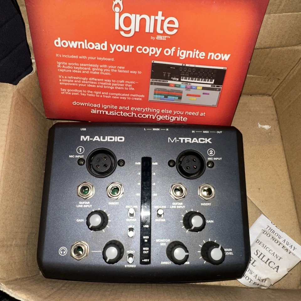 M-Audio M-Track Plus 2-Channel Portable USB Audio & MIDI Interface mic - Image 2 of 4