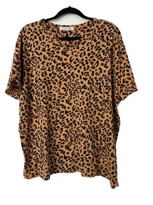 We The Free T Shirt Women s Size M Black Brown Leopard Print Short Sleeves Tee