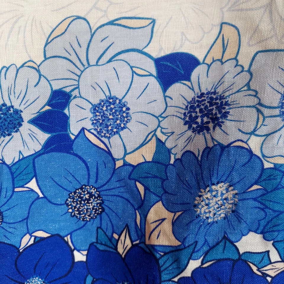 Farm Rio Women's Linen Crop Top Size XL Blue Flower Stripe Scalloped Hem - Image 4 of 4