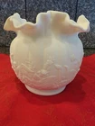 Vtg Fenton Olde Virginia Milk Glass Satin Finish Ruffled Edge Bowl / Vase