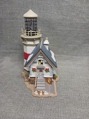 Department56 ライトハウス「セントラル シナゴーグ」 Department 56 Figurine, Central Synagogue sold at auction on 8th