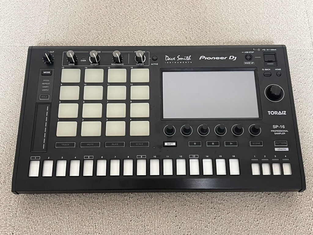 Pioneer DJ TORAIZ SP-16 Sampler & Sequencer with Touchscreen Pioneer DJ TORAIZ SP-16 Sampler & Sequencer with Touchscreen