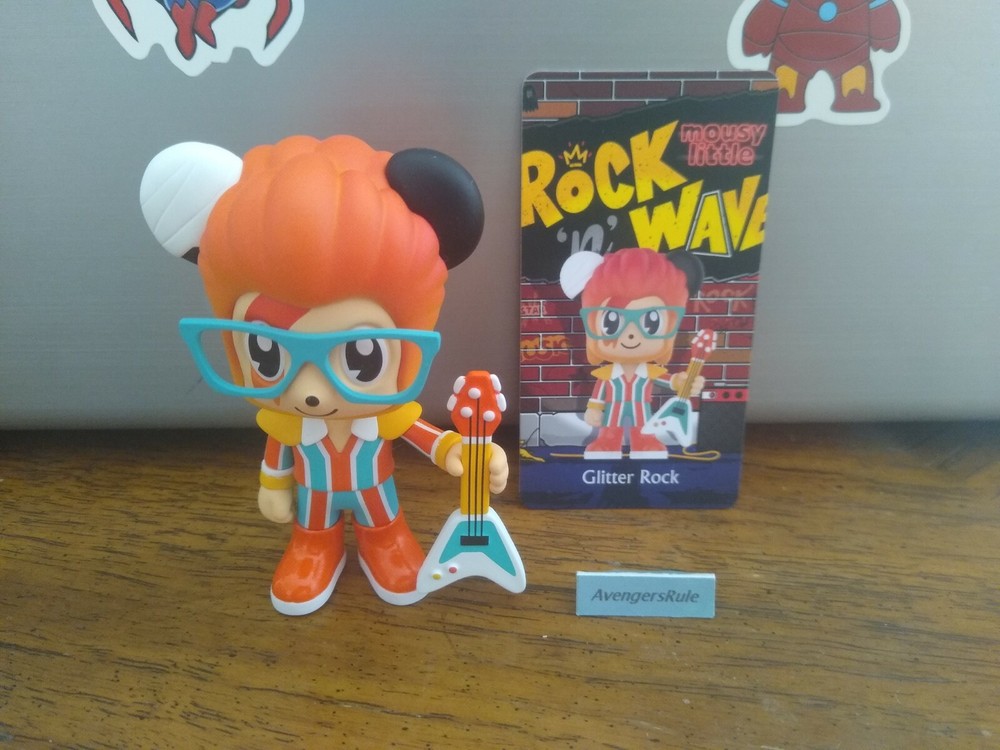 Pop Mart No2Good Stayreal Rock Wave Mousy Little Mini Figure Glitter Rock