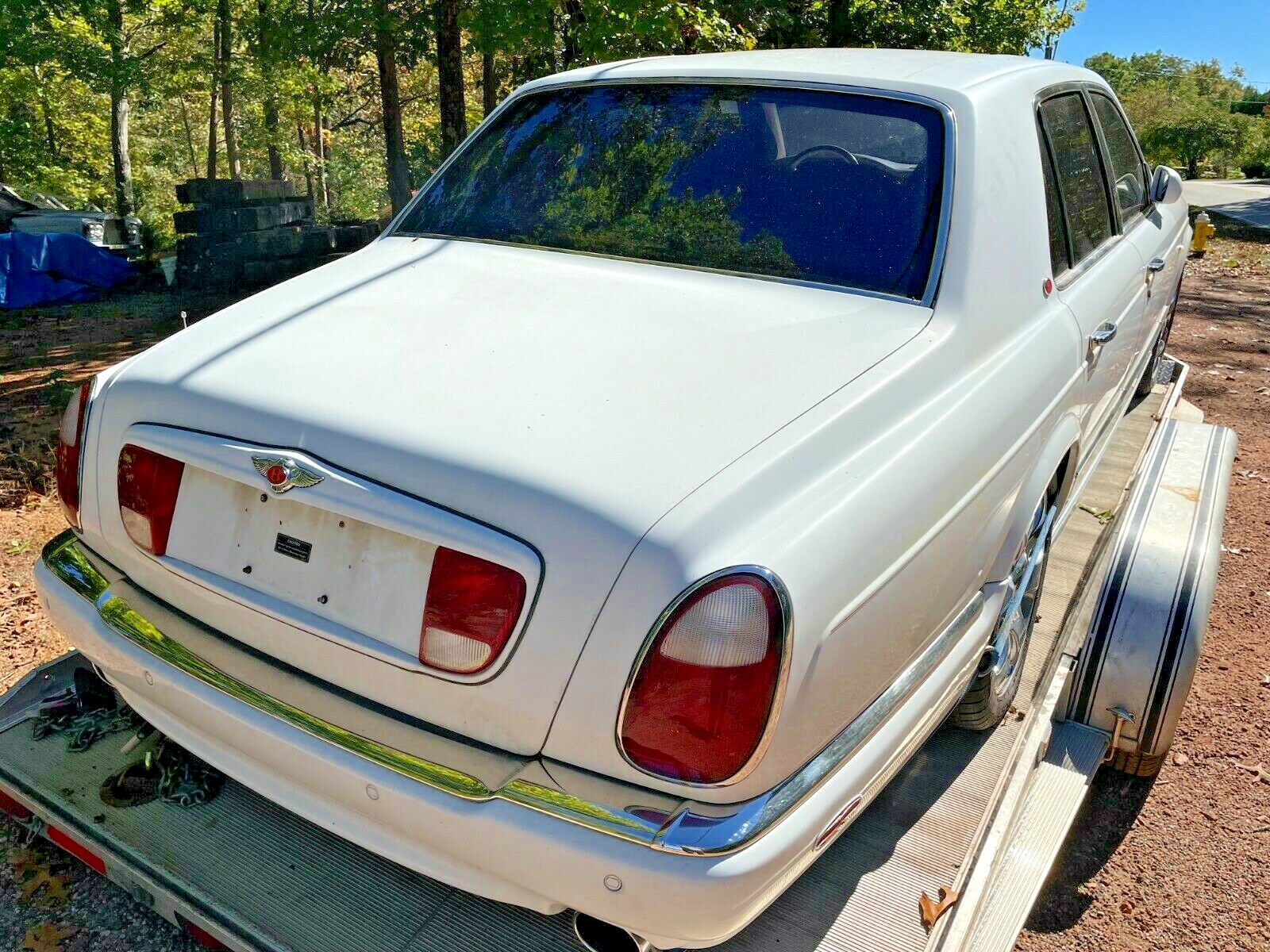 BENTLEY ARNAGE AZURE CHROME WHEEL. WORLDS LARGEST USED ROLLS ROYCE INVENTORY 