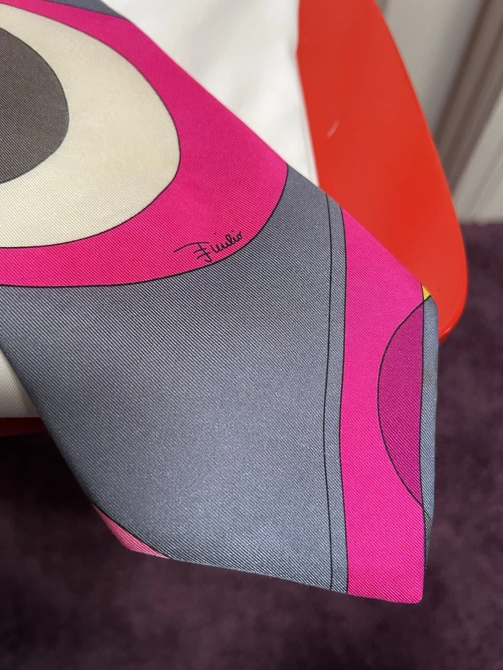 Corbata bufanda EMILLO PUCCI (de colección) Hermés  Foto 2 de 4