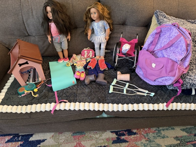 Our generation Play Doll Lot: 2 Girl Dolls Brown Wavy Hair, Removable Clothes