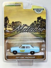 GreenLight 1:64 1971 AMC Matador Tri-Counties Matador Bond car model collection