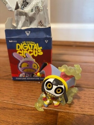 The Amazing Digital Circus Costume Adventure Series Figure CHASE - Pomni RARE