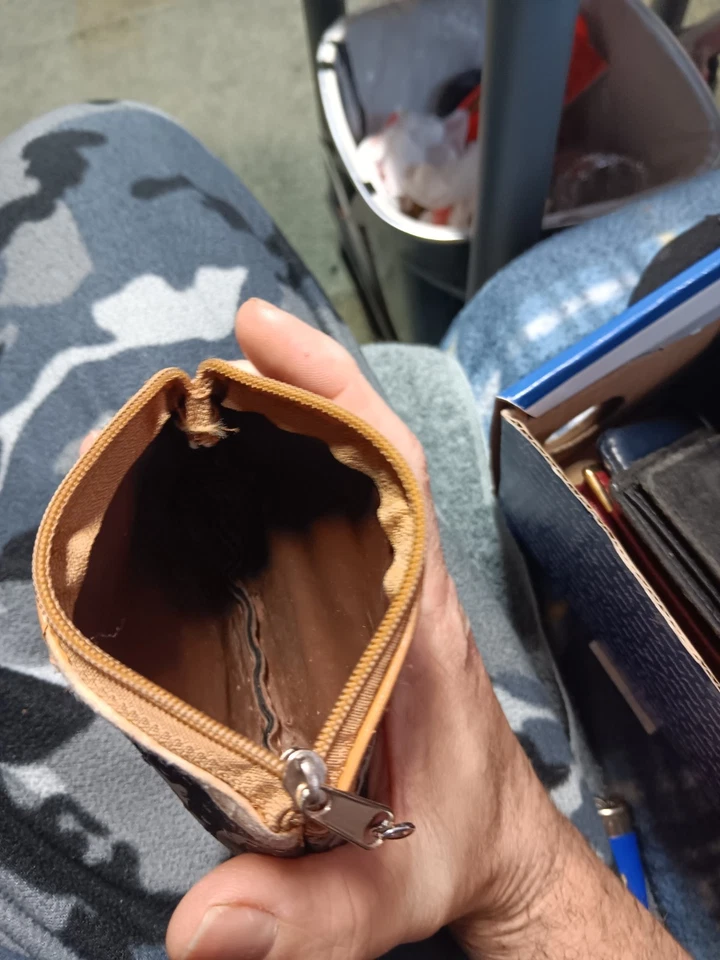 Женская монета сумочки немного б/у в хорошем состоянии сделать отличный подарок - Изображение 3 из 4