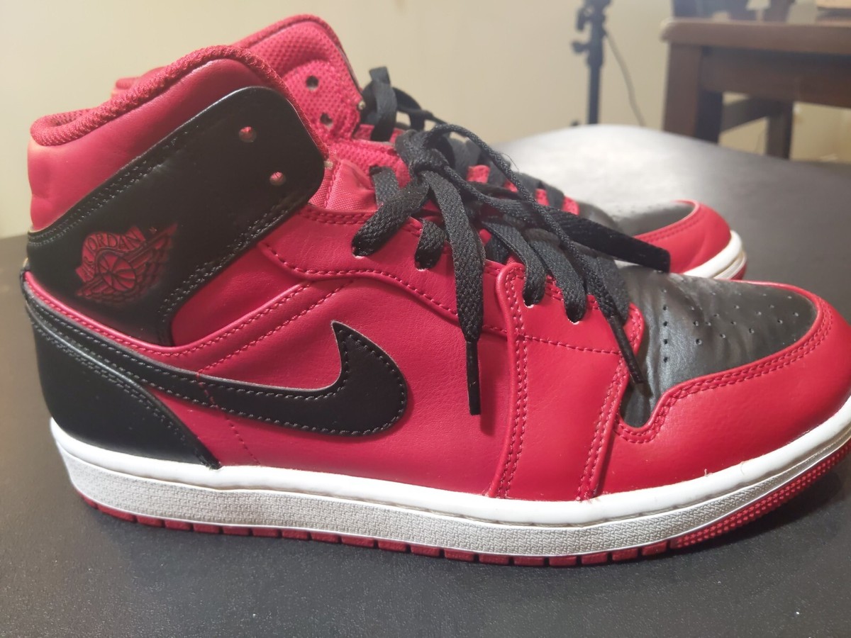シューズ(男性用) Nike Air Jordan 1 Mid \"Reverse Bred Air Jordan 1 Mid 'Reverse Bred' Red Black [554724 660] Men's