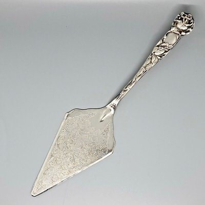 Beautiful Rose Handle Silver Plate Cake Pie Server Made in ITALY
