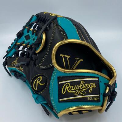 Rawlings Baseball Glove Left HYPER TECH COLOR SYNC Rawlings Baseball Glove Left HYPER TECH COLOR SYNC