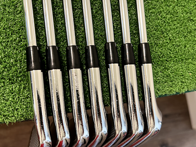 Titleist Golf 670 FORGED Iron Set 4-PW Right Handed Steel DG S300