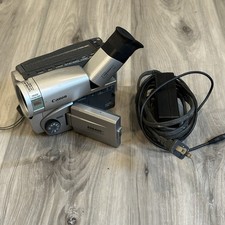 CANON ES8400V Hi8 8mm Camcorder 22x/800x Zoom 2.5" LCD - Read Description