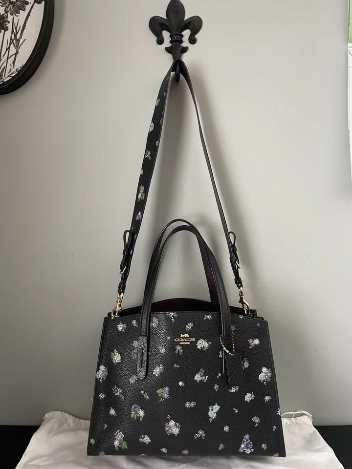 Bolso Bandolera COACH Charlie Carryall Negro Floral Cuero Repujado Púrpura Posey Foto 4 de 4