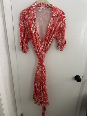 Diane von Furstenberg Red White Floral Silk Wrap Dress Size 6