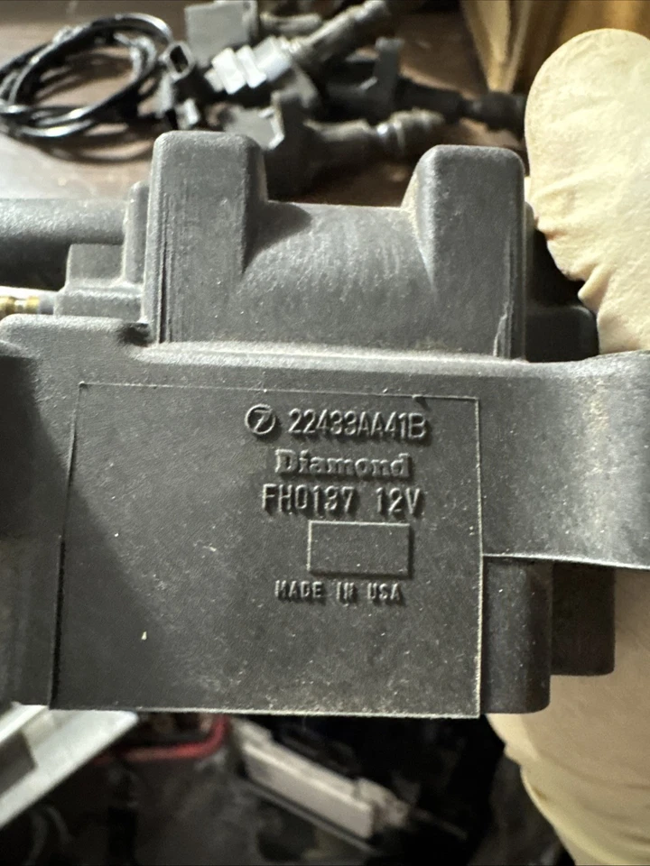 2004 Subaru Outback Limited Ignition Coil Pack Used - Image 3 of 3