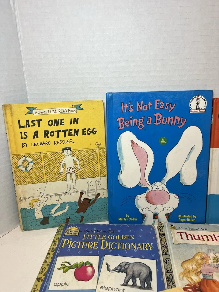 Lot Vintage Children’s Books Dr. Seuss, Golden Books, Berenstain Bears Lot Of 12 - Image 2 of 4