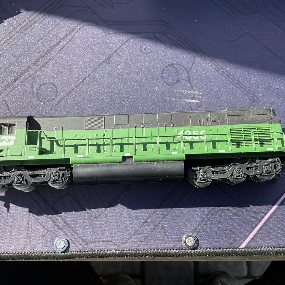 HO IHC AHM MEHANO ALCO CENTURY # C-628 LOCO Burlington Northern #4355 - Imagem 2 de 4