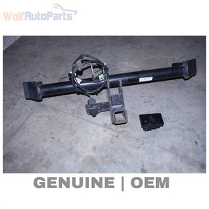 2015-2024 PORSCHE MACAN - TOW / Trailer Hitch Assembly 8R0800491A