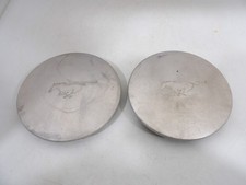 Pair Of 1999 2000 2001 2002- 2004 Ford Mustang Silver Center Caps Xr33-1a096-fa