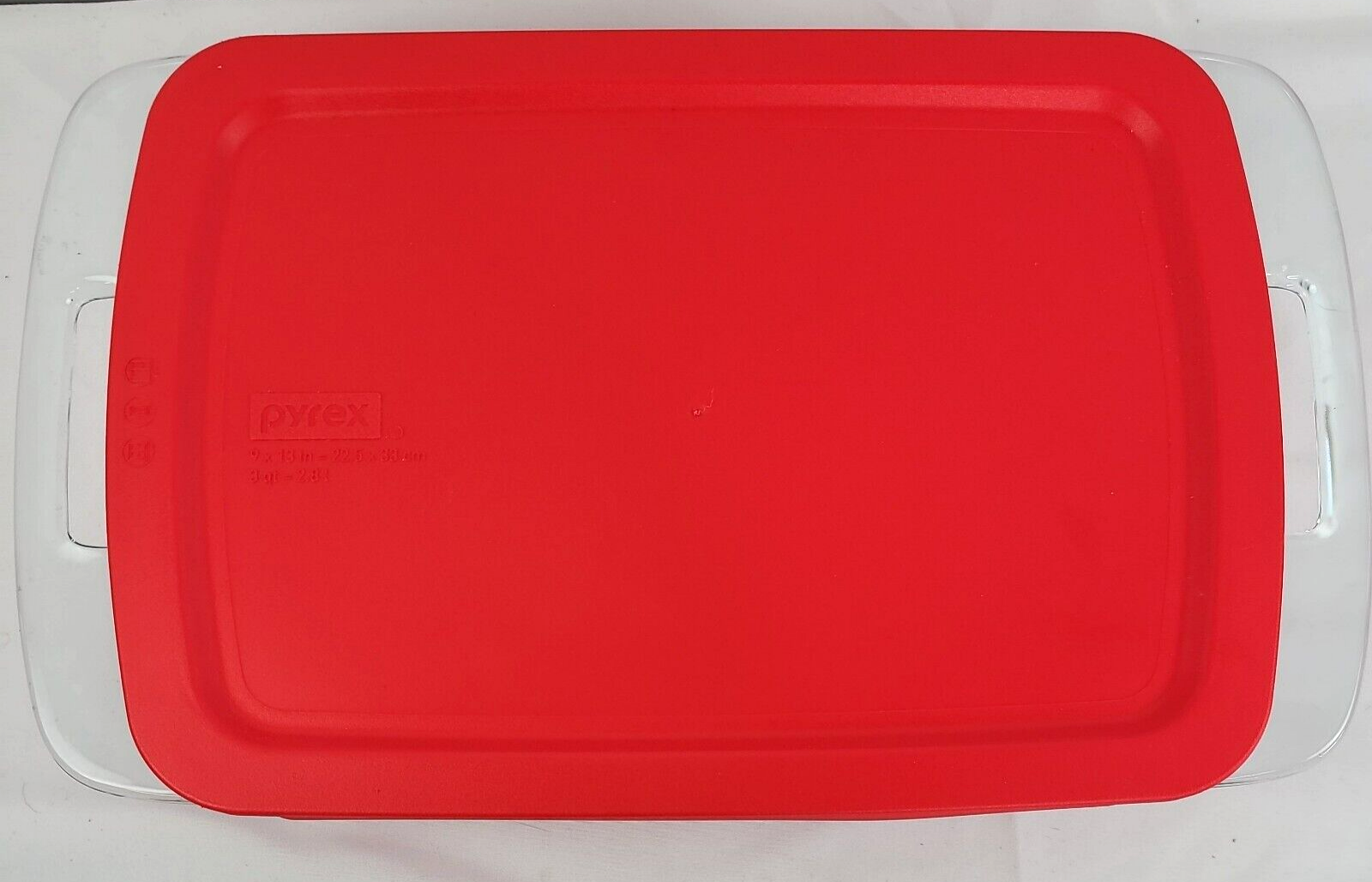 Pyrex 3 Qt Clear Glass 9" x 13" Baking Dish Casserole 233 with Red Lid