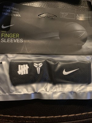 undefeated x nike x kobe finger sleeves black