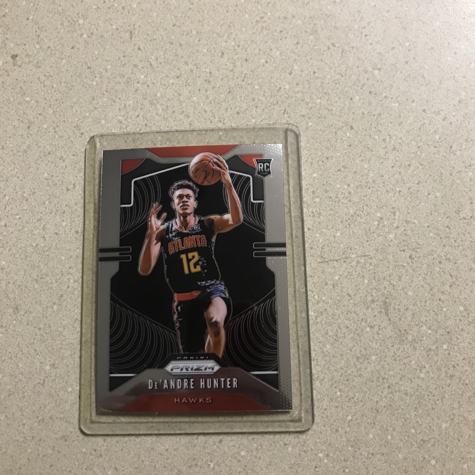 2019-20 Panini Prizm De’Andre Hunter RC Base Rookie #251 Atlanta Hawks