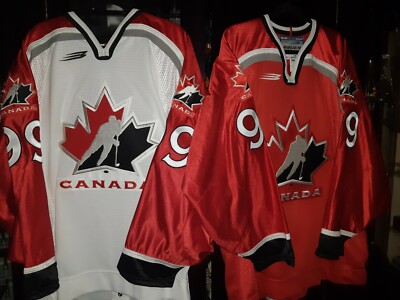 WAYNE GRETZKY AUTO'D (1st UDA) 1998 NAGANO OLYMPICS TEAM CANADA