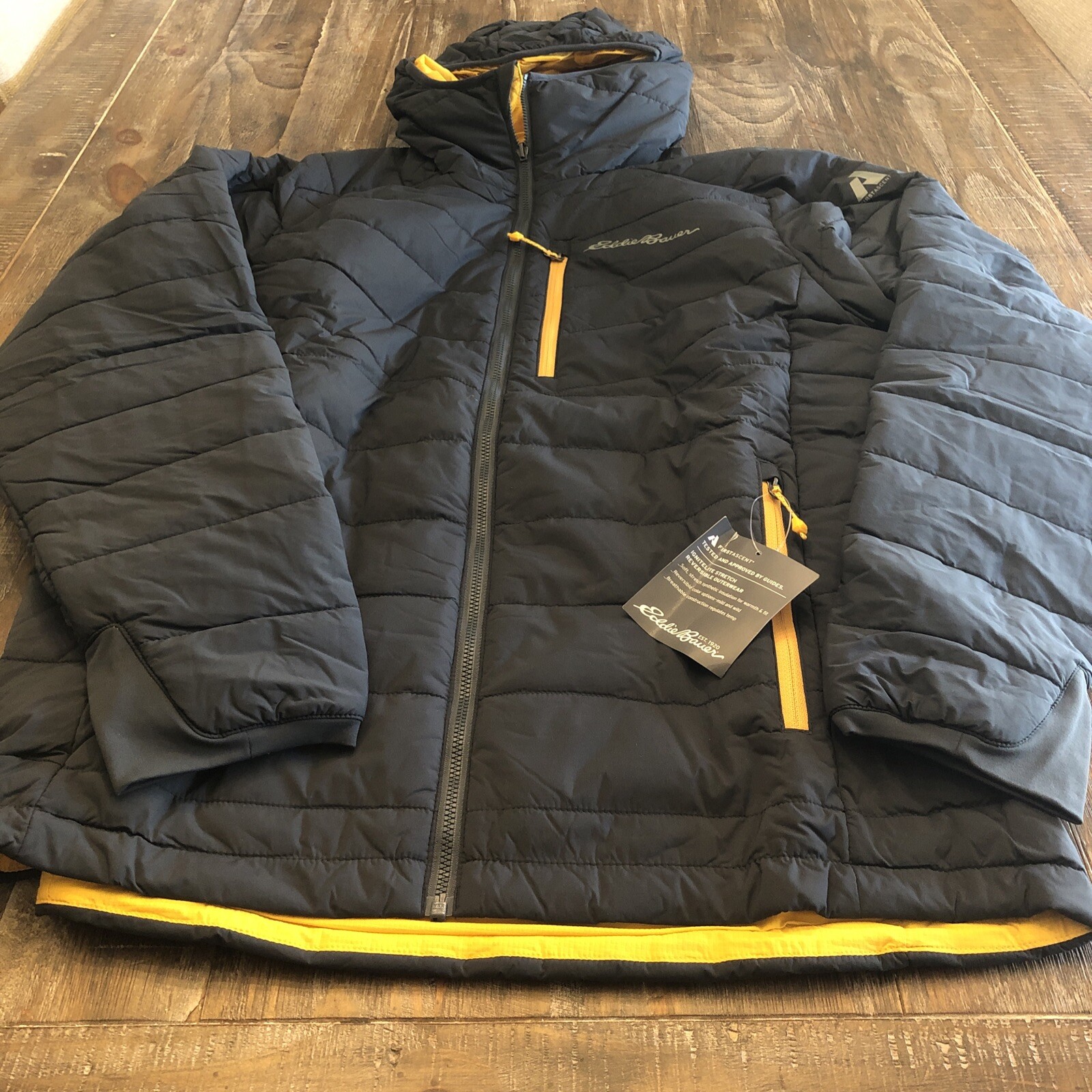 Eddie Bauer Men's IgniteLite Stretch 