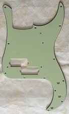 Pick Fits Fender '62 Precision P Bass Guitar Pickguard,3 Ply Vintage Green