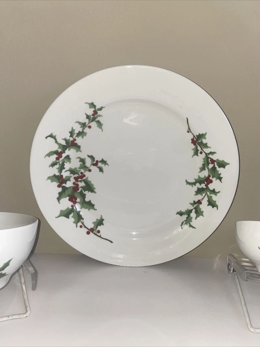 MARTHA STEWART FESTIVE HOLLY 20pc Set Dinner Salad Plates Mug