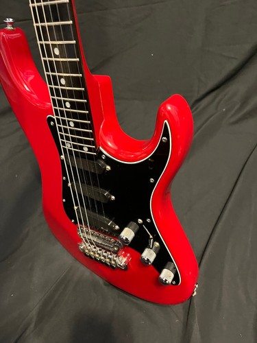 1988 Valley Arts M-Series Strat Style Standard Guitar in Red-EMGS W/Hard Case - Picture 9 of 24