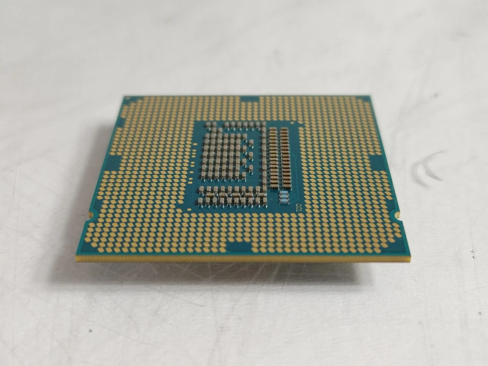 Intel Core i5-3550S 3.00 GHz LGA 1155 Desktop CPU Processor SR0P3 - Image 3 of 4