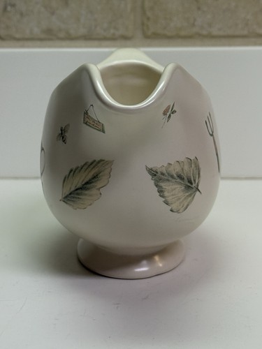 Pfaltzgraff Naturewood Gravy Boat - Picture 2 of 7