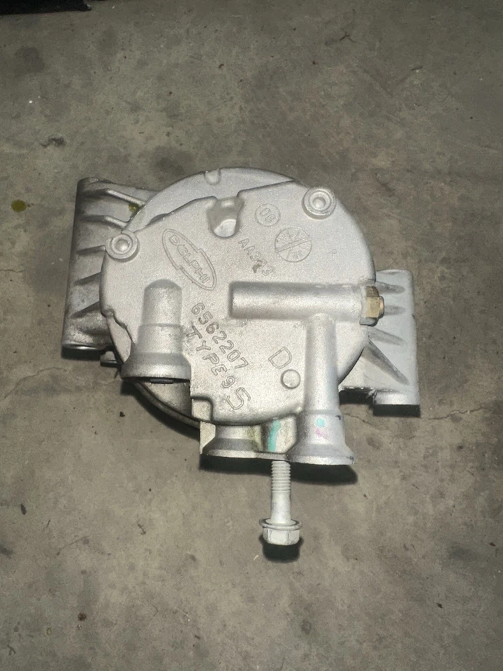 2005 2013 Chevrolet Corvette Z06 C6 A/C compressor CA OEM GM 10345991 Delphi - Imagem 3 de 4