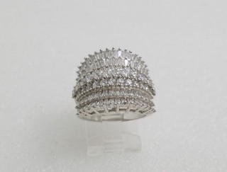 Signed IBB CN 925 Sterling Silver CZ Cluster Ring Size 7.25