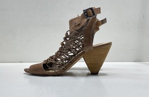 Vince Camuto Women's Sandals Gladiator Brown Leather Buckle Suze 9