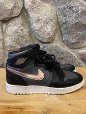 Nike Air Jordan 1 Retro High 705300-006 Youth...